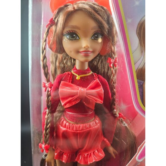 Barbie Dream Besties Teresa Fashion Doll with Video Game Accessories Playset Toy - Picture 9 of 9